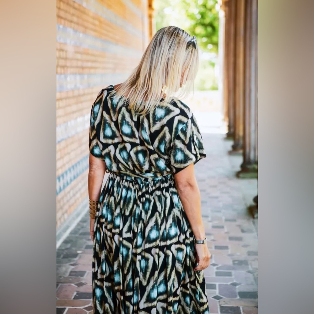 And Andrea ikat pant /dress maxi length sz S-M